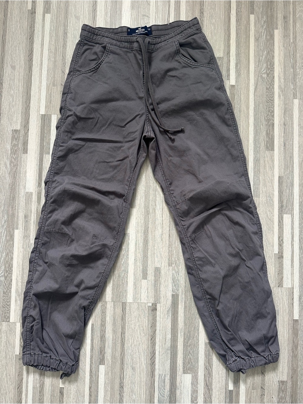 Hollister Grey Joggers Charcoal Parachute Baggy Fit Size S